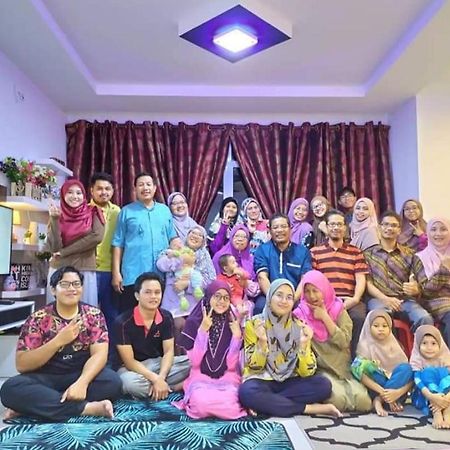 Homestay Shah Alam - Near I-Cty מראה חיצוני תמונה